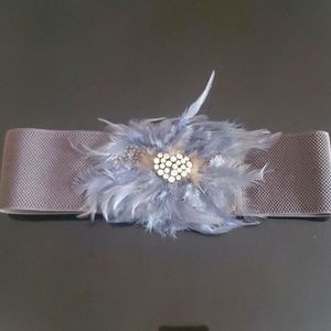 Nwot Waist cinch belt w/heart blue feather